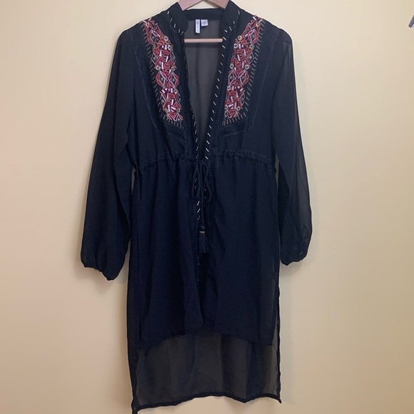 Cato | Black Embroidered Bead Adjustable Tassel Waist Kimono Sheer Tunic Top XS - Picture 4 of 17
